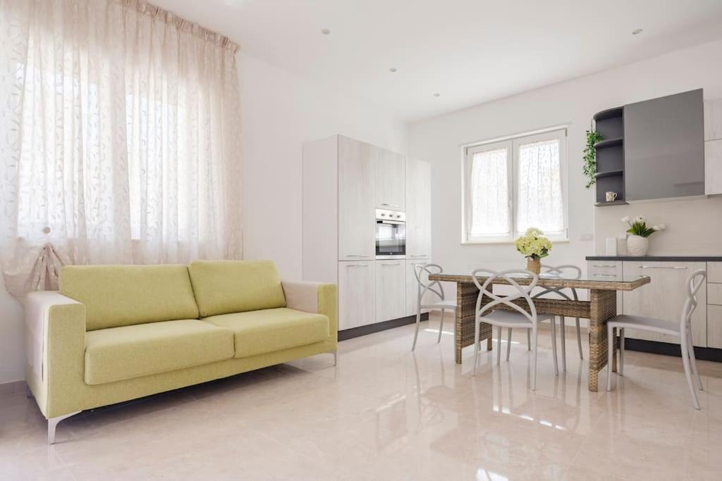 Dimora Via Del Mare Apartment Carovigno Ngoại thất bức ảnh